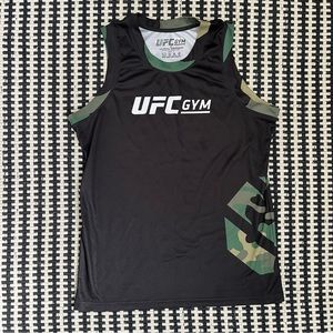 UFC Gym Black Camo Muscle Shirt Tanktop Size Medium